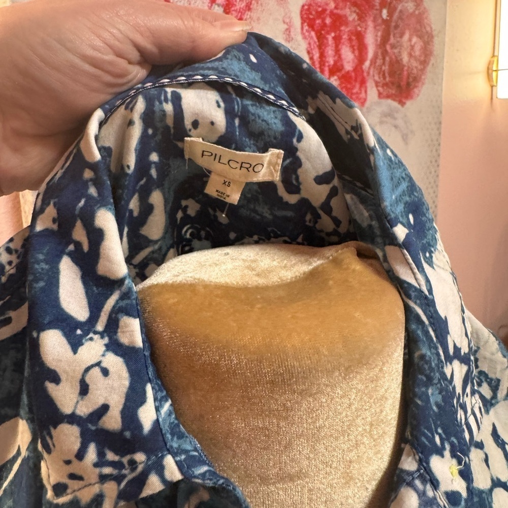 Pilcro Indigo Floral Button-Down Batwing Shirt Xs - Picture 8 of 9
